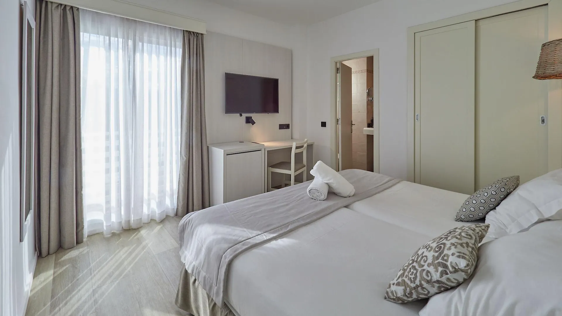 Paguera Treff Boutique Hotel Peguera 4*,